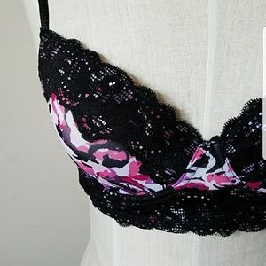 Price Drop! Marilyn Monroe push-up bra lace 36B